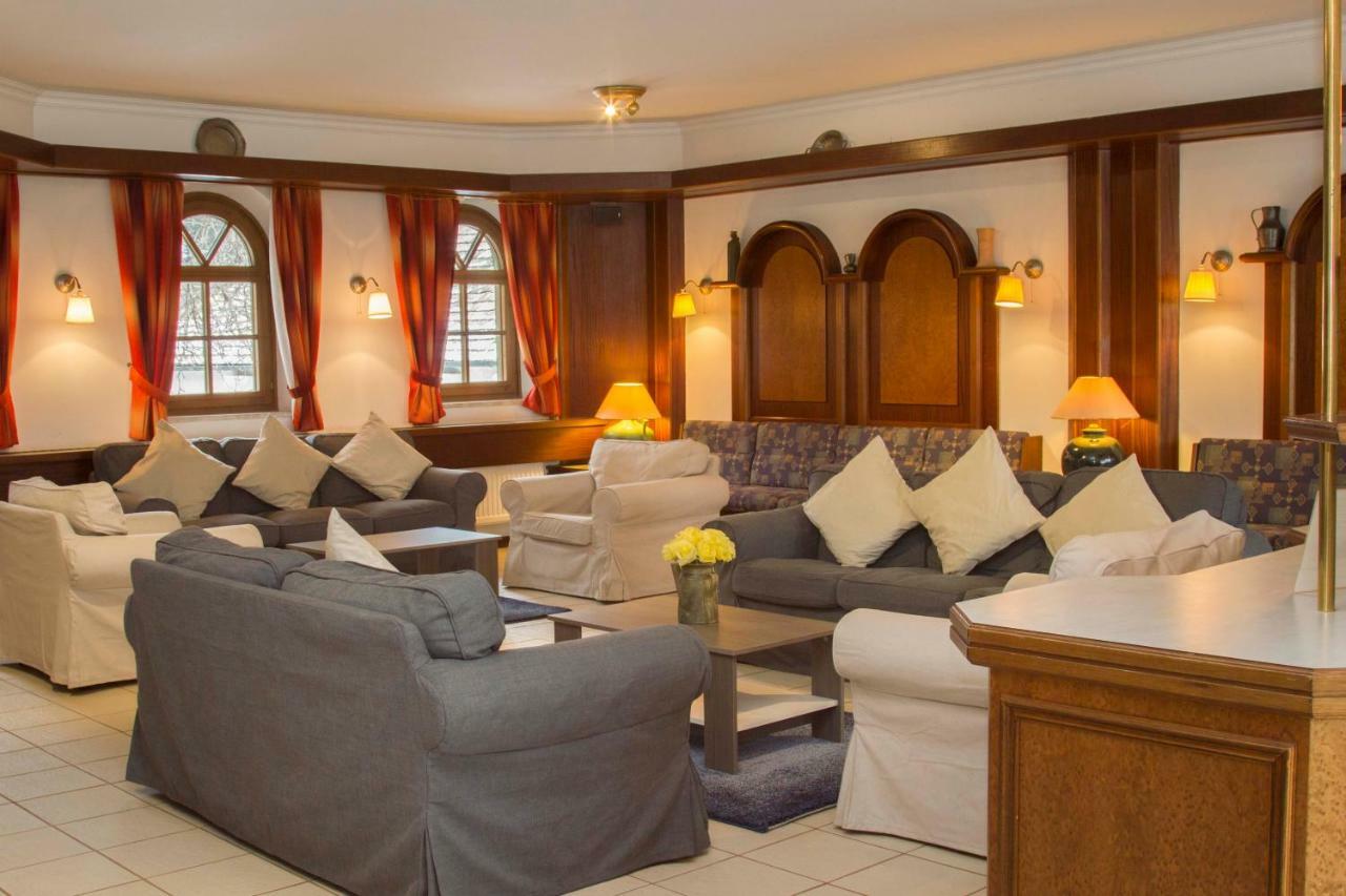 Hasik Hotel Magyarpolany Luaran gambar